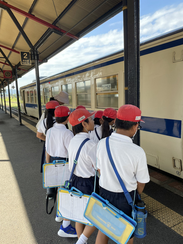 湧水町立吉松小学校 : 9月8日（金）「4年生が社会見学から